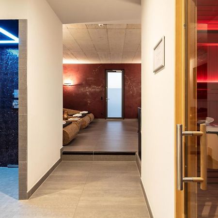 Golden Ball, Exclusive Serviced Apartments Munich Aschheim Exteriör bild