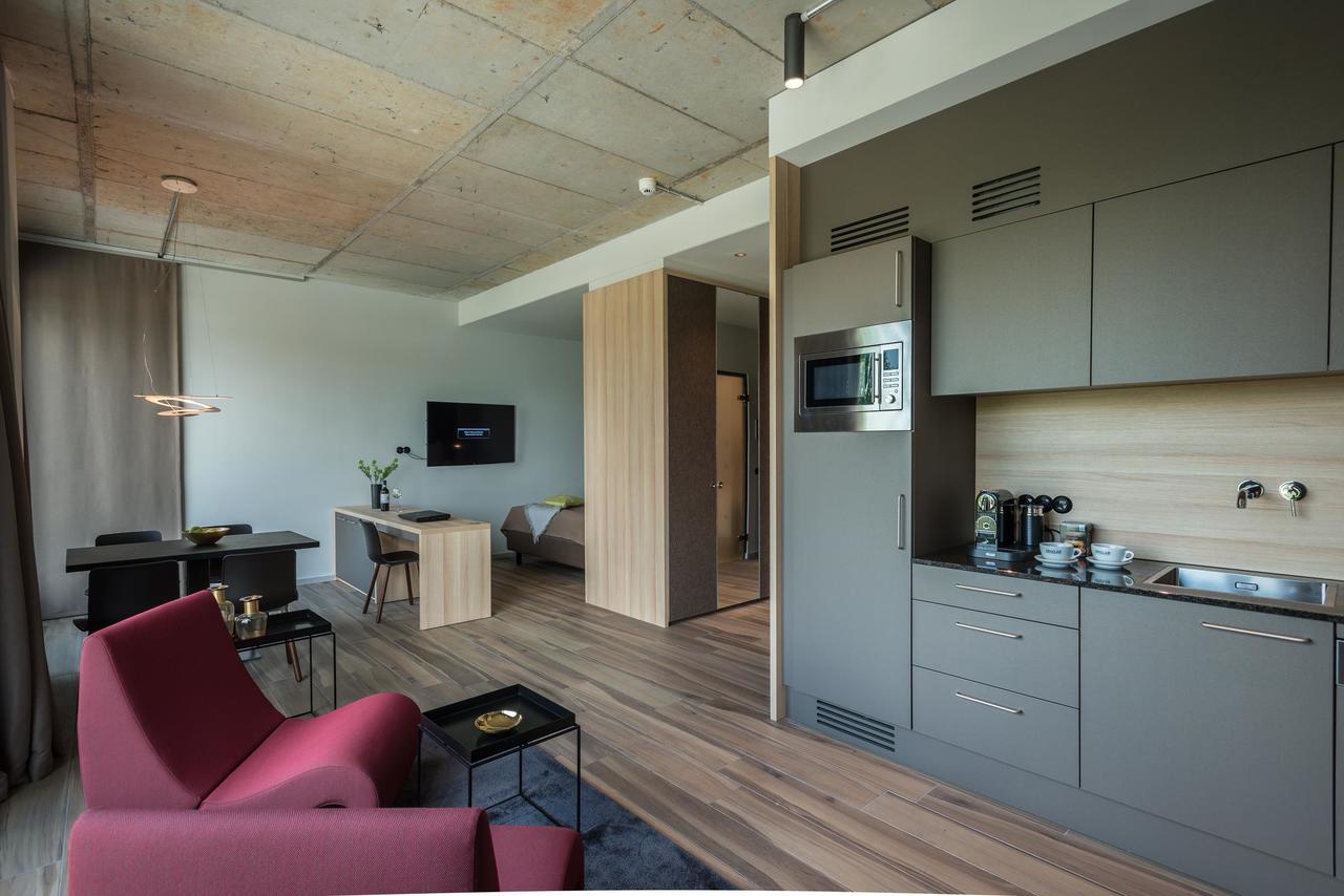 Golden Ball, Exclusive Serviced Apartments Munich Aschheim Exteriör bild