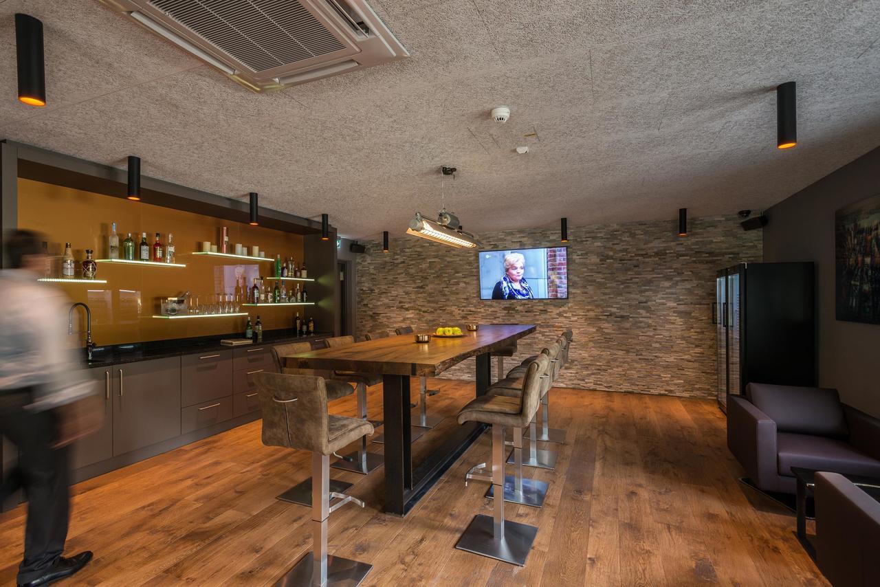 Golden Ball, Exclusive Serviced Apartments Munich Aschheim Exteriör bild