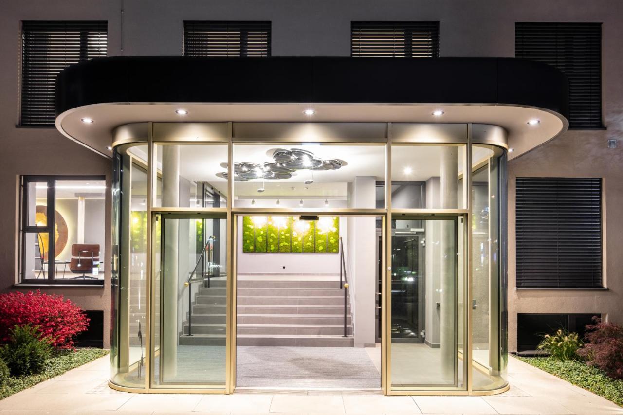 Golden Ball, Exclusive Serviced Apartments Munich Aschheim Exteriör bild